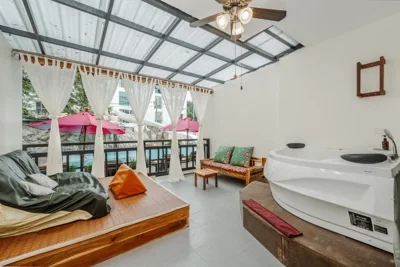 Premier Jacuzzi — Phuvaree Resort